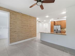 13012 N Riverwalk Cir N, Plantation FL 33325