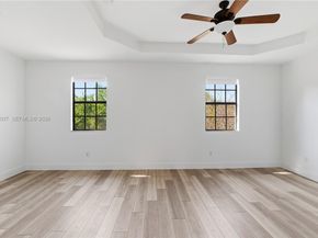 13012 N Riverwalk Cir N, Plantation FL 33325