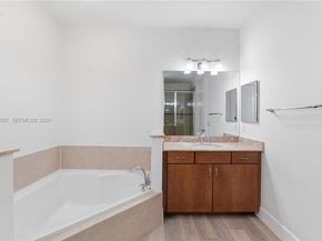 13012 N Riverwalk Cir N, Plantation FL 33325