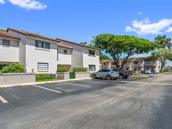 13412 SW 62nd St 103M, Miami FL 33183