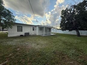621 E 13th St, Hialeah FL 33010