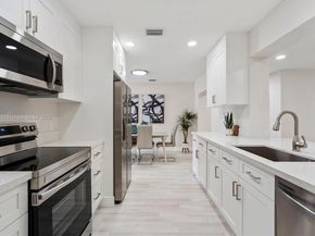 4220 SW 21st St, West Park FL 33023