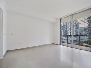 88 SW 7th St 1009, Miami FL 33130