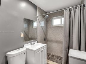 125 NW 127th St, North Miami FL 33168