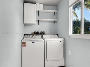 125 NW 127th St, North Miami FL 33168