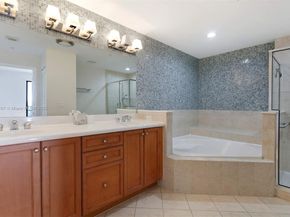 8390 SW 72nd Ave 412, Miami FL 33143