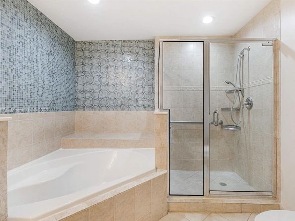 8390 SW 72nd Ave 412, Miami FL 33143