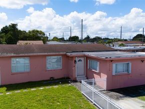 10420 NW 35th Pl, Miami FL 33147