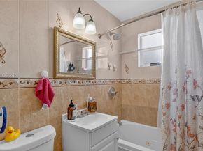 10420 NW 35th Pl, Miami FL 33147