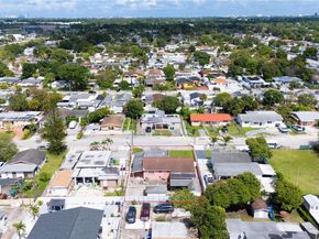 10420 NW 35th Pl, Miami FL 33147