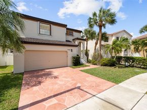 1392 NW 159th Ln, Pembroke Pines FL 33028