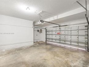 1392 NW 159th Ln, Pembroke Pines FL 33028