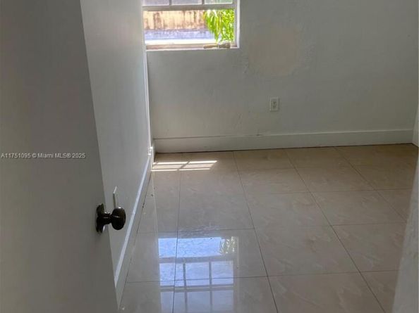 Undisclosed Address #A11751095, Miami FL 33161
