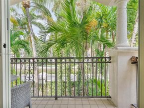 1382 Harbor Vw W, Hollywood FL 33019