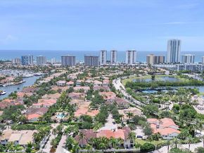 1382 Harbor Vw W, Hollywood FL 33019