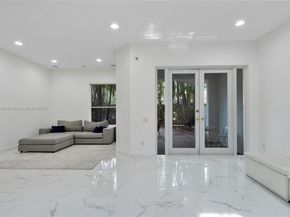 1382 Harbor Vw W, Hollywood FL 33019