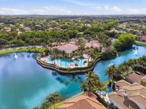 770 Leigh Palm Ave, Plantation FL 33324