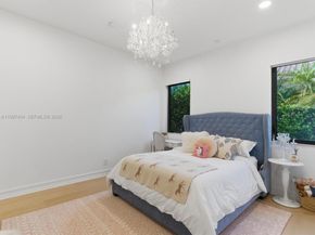 770 Leigh Palm Ave, Plantation FL 33324