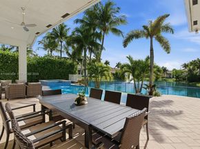 770 Leigh Palm Ave, Plantation FL 33324