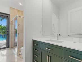 770 Leigh Palm Ave, Plantation FL 33324