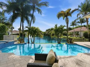 770 Leigh Palm Ave, Plantation FL 33324