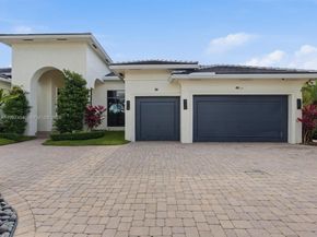 770 Leigh Palm Ave, Plantation FL 33324