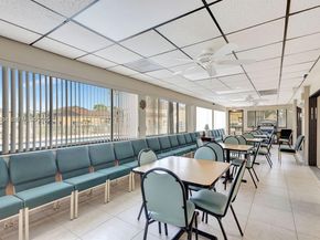 224 Pine Hov Cir D2, Green Acres FL 33463