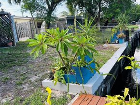 3430 NW 21st Ave, Oakland Park FL 33309