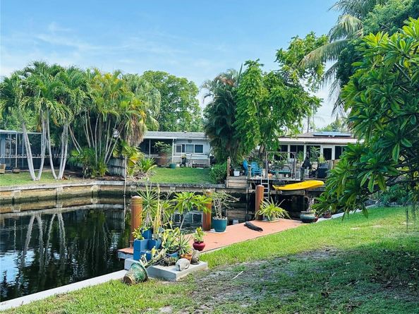 3430 NW 21st Ave, Oakland Park FL 33309
