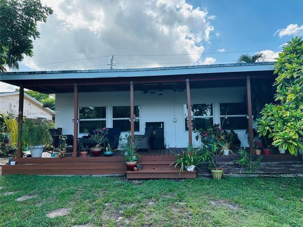 3430 NW 21st Ave, Oakland Park FL 33309