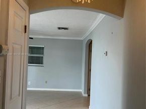 6805 NW 75th St, Tamarac FL 33321