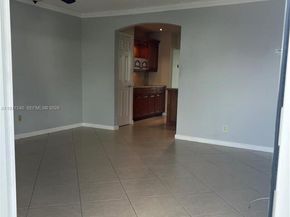 6805 NW 75th St, Tamarac FL 33321