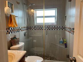 6805 NW 75th St, Tamarac FL 33321