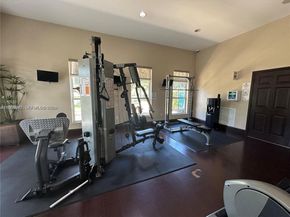 1040 NE 42nd Pl, Homestead FL 33033