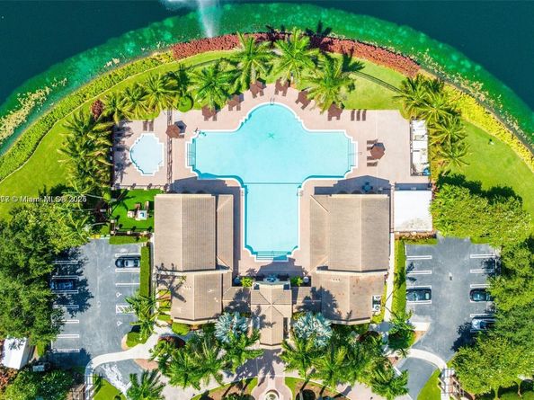 1040 NE 42nd Pl, Homestead FL 33033