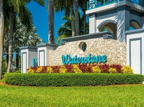 1040 NE 42nd Pl, Homestead FL 33033