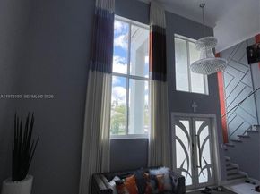 926 SW 102nd Ter, Pembroke Pines FL 33025