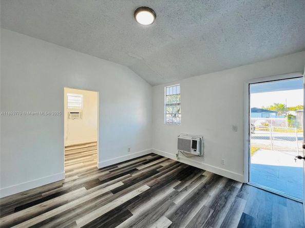 2750 NW 60th Street, Miami FL 33142