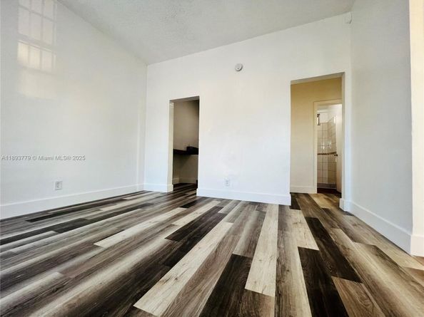 2750 NW 60th Street, Miami FL 33142