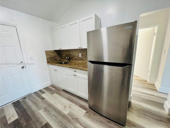 2750 NW 60th Street, Miami FL 33142