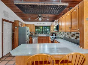 6000 Chapman Field Dr, Pinecrest FL 33156
