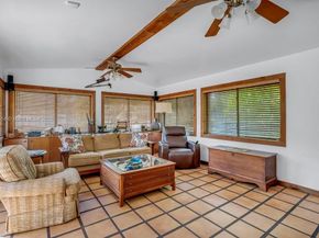 6000 Chapman Field Dr, Pinecrest FL 33156
