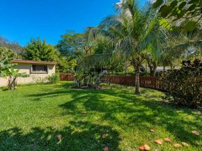 6000 Chapman Field Dr, Pinecrest FL 33156