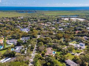 6000 Chapman Field Dr, Pinecrest FL 33156