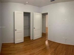 4289 NW 5th St, Miami FL 33126