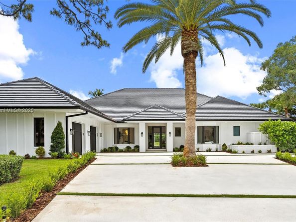 1761 Breakers West Blvd, West Palm Beach FL 33411