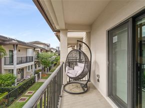 4809 NW 83rd Pkwy, Doral FL 33166