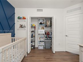 4809 NW 83rd Pkwy, Doral FL 33166