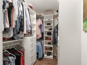 4809 NW 83rd Pkwy, Doral FL 33166