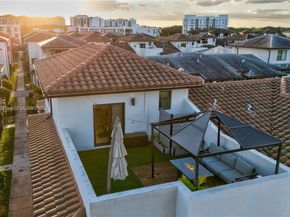 4809 NW 83rd Pkwy, Doral FL 33166